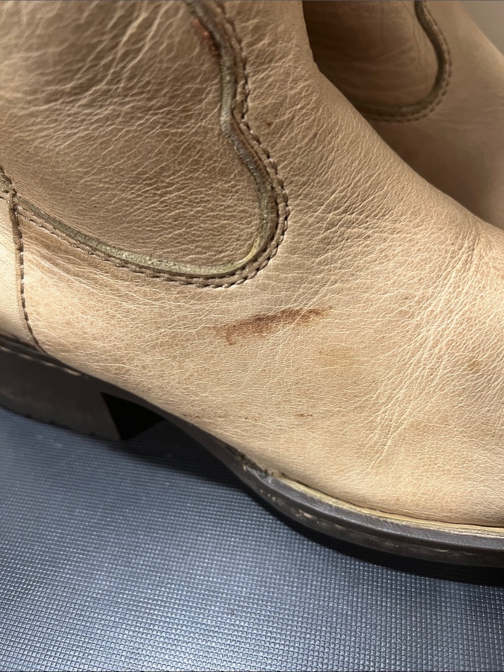 Born Tan Grain Leather Mid-Calf Pull-On Boots Size 8 - Picture 4 of 10